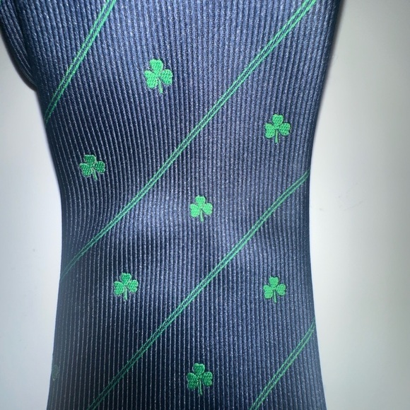 Irish Luck Navy Blue Tie with Green Shamrocks - Picture 10 of 11